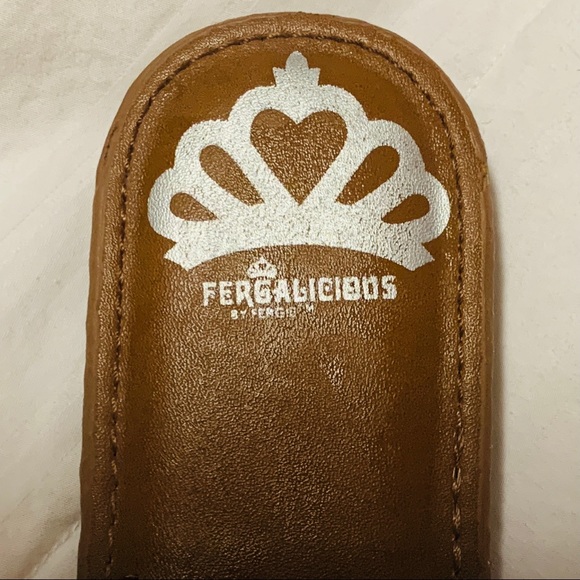 🌹NWT Fergalicious Genuine Leather Sandals - Picture 8 of 12
